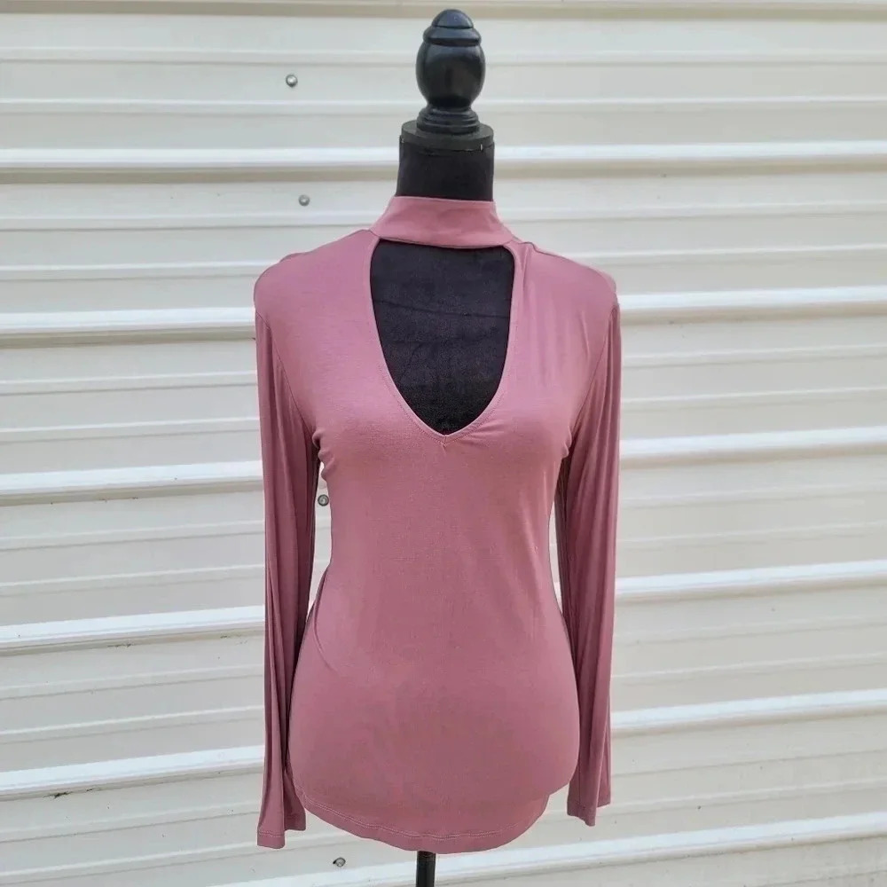 NWT $75 Shore Made in California Women's Mock-Neck Keyhole Top USA Rose Pink M